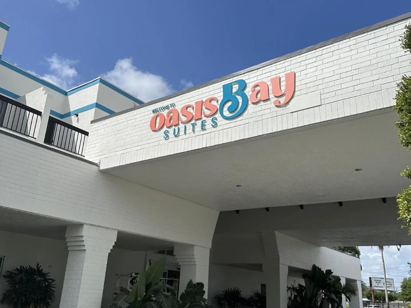 Oasis Bay Suites, Tampa, Busch Gardens, Usf Tampa