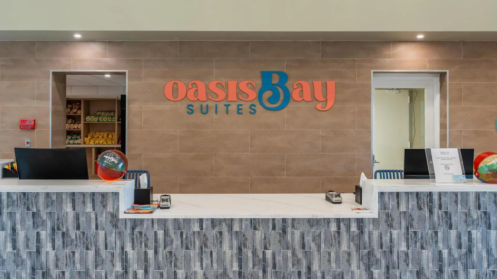 Oasis Bay Suites, Tampa, Busch Gardens, Usf 米国